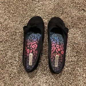 American Eagle Black Ballet Flats